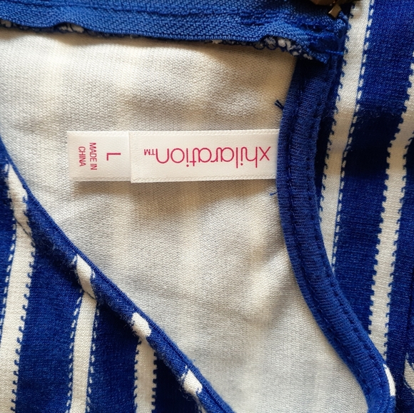 Dress - Picture 4 of 4